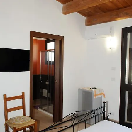 Terra Noscia Bed & Breakfast 3*